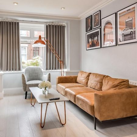 Stylish Home With Smart Technology Belfast Exterior photo